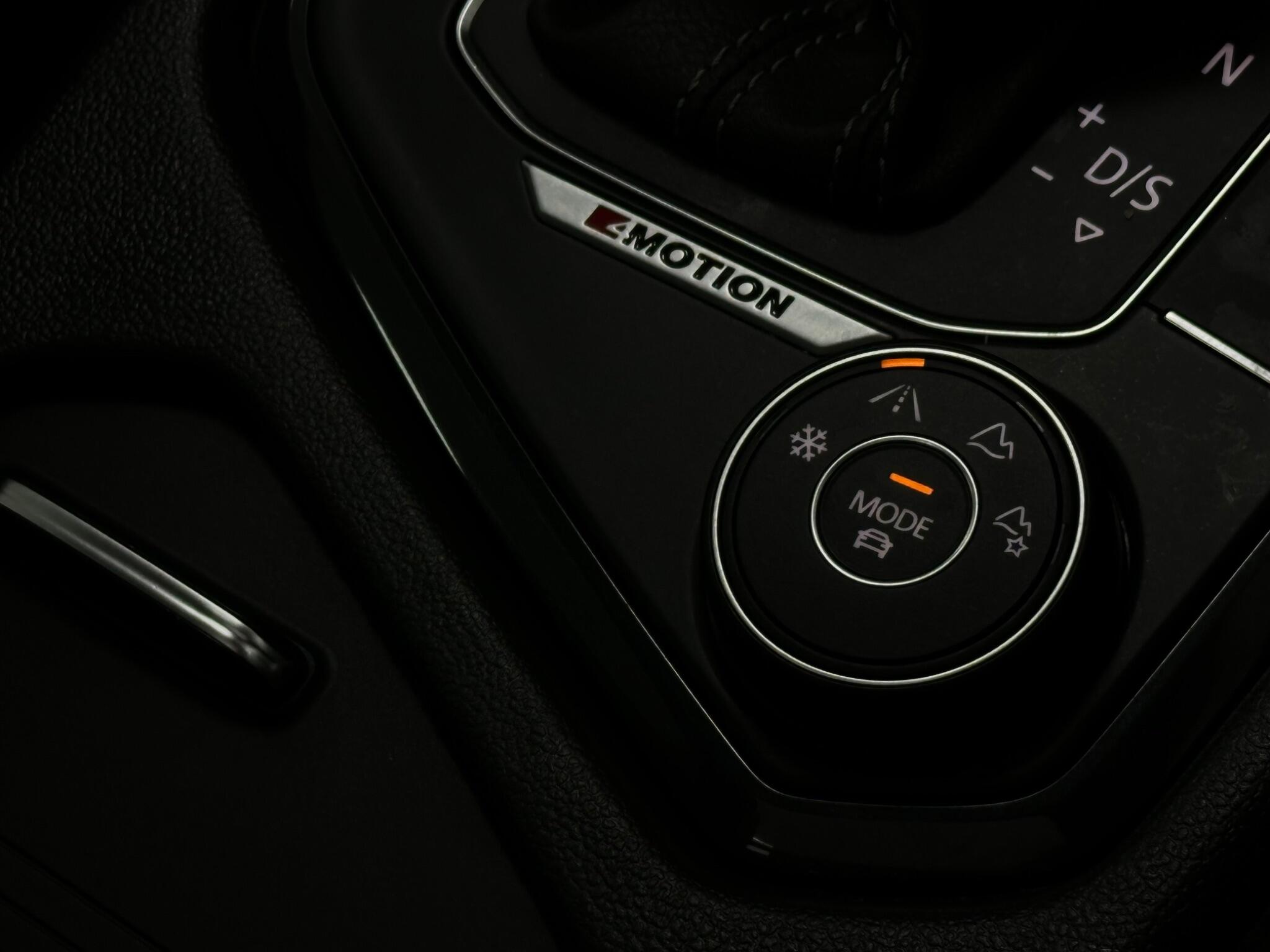 Volkswagen Tiguan view 26