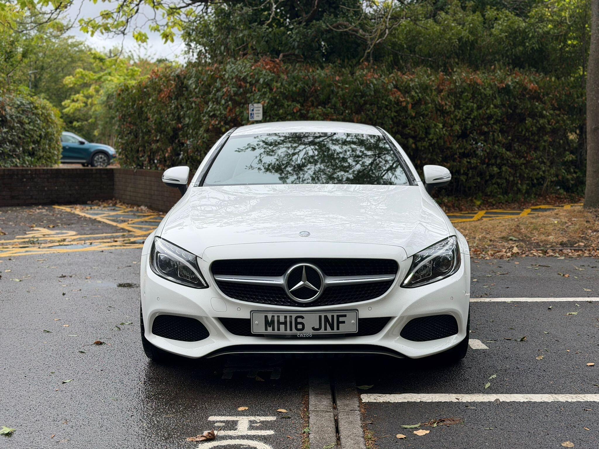 Mercedes-Benz C-Class view 8