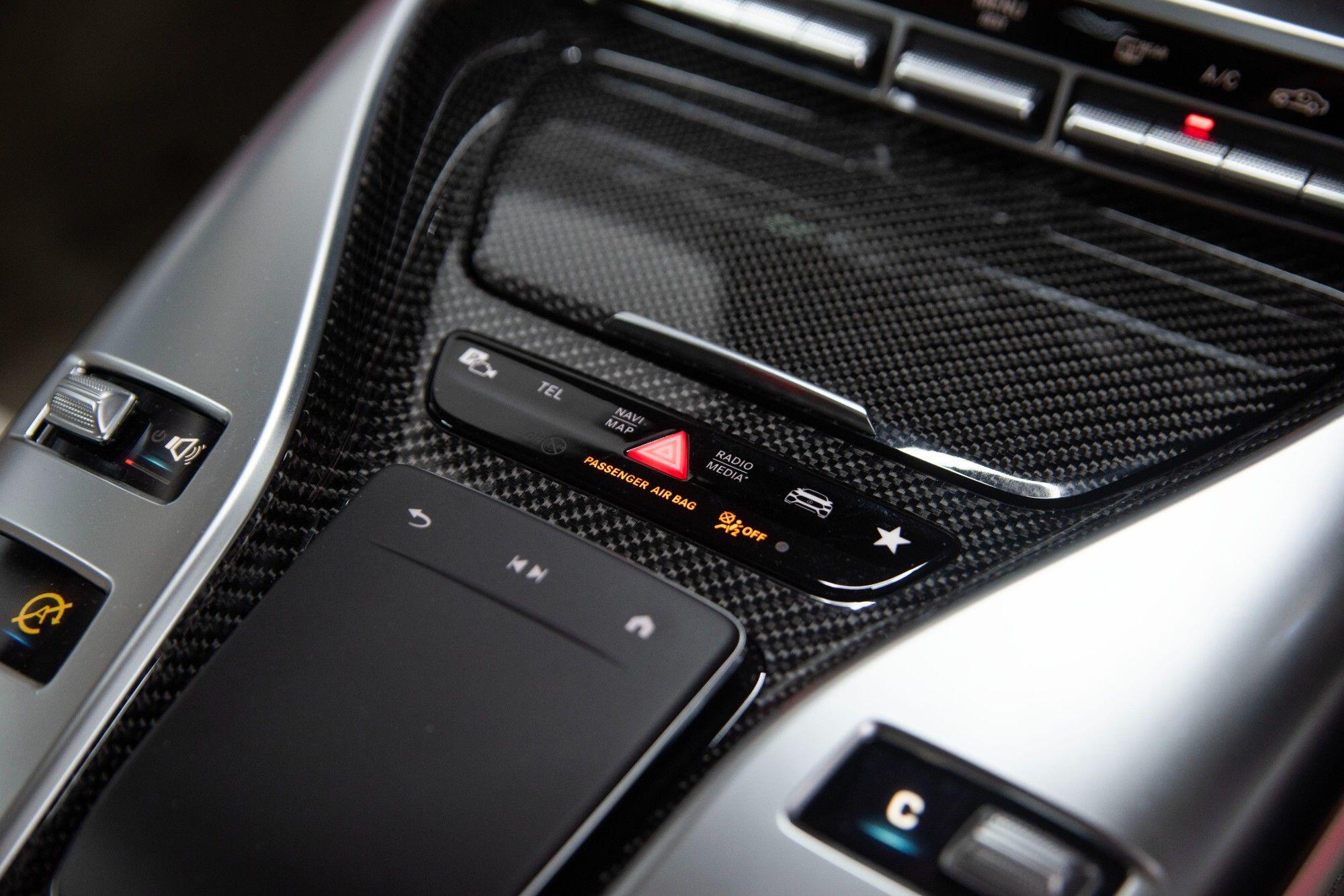 Mercedes-Benz Amg GT view 37