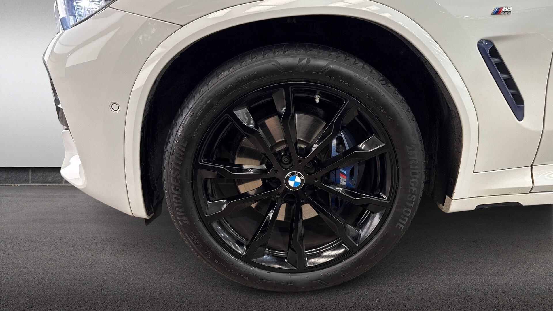 BMW X3 view 14