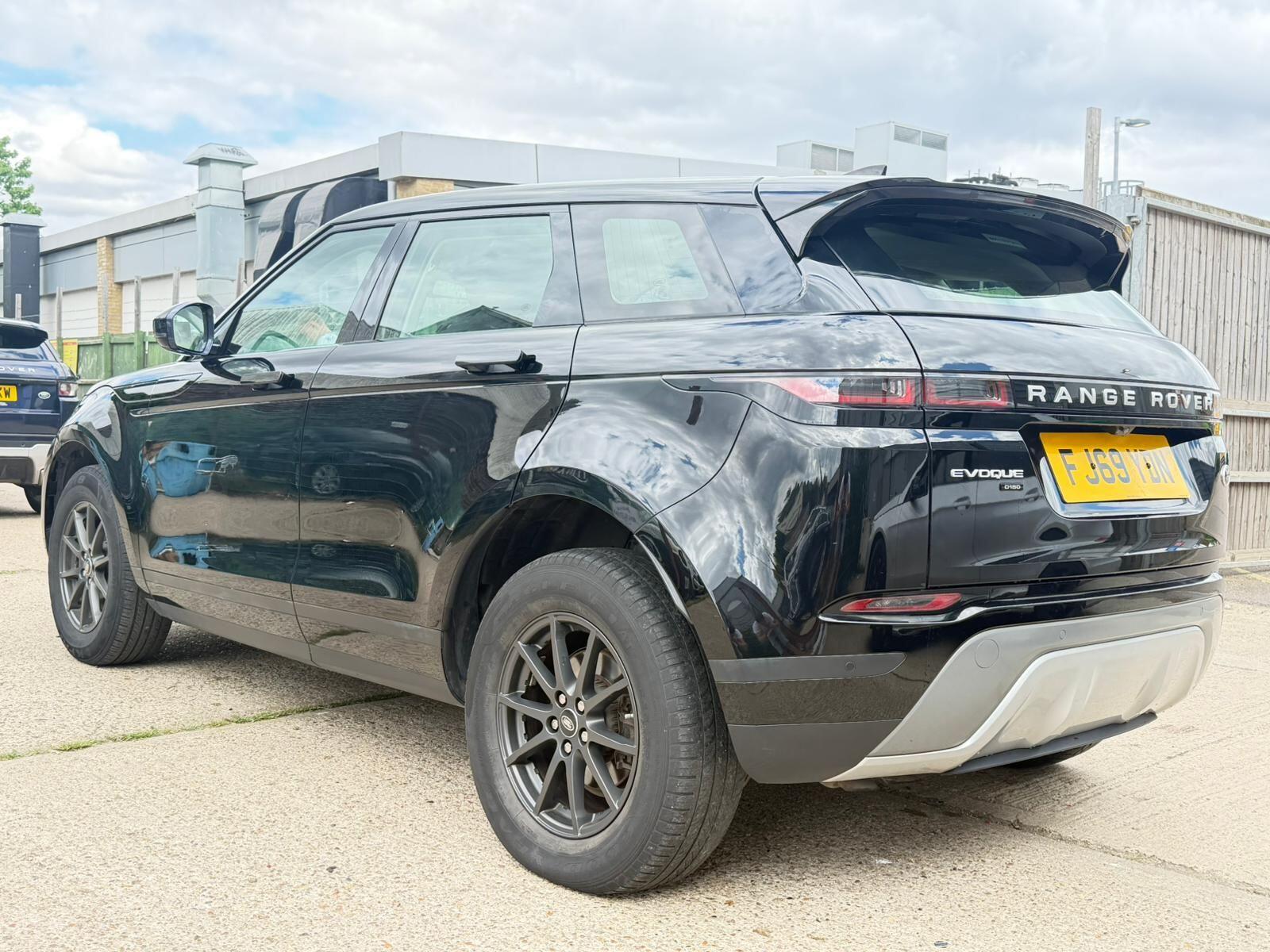 Land Rover Range Rover Evoque view 5