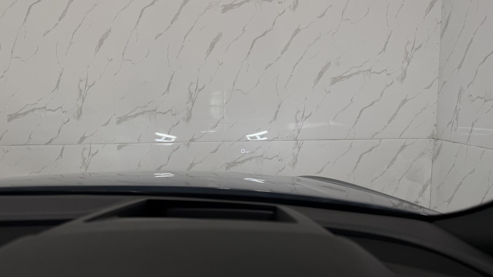 Audi SQ5 view 17
