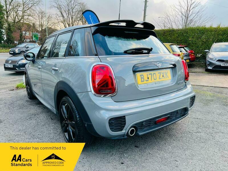 2020 MINI Hatch 1.5 Cooper Sport Steptronic Euro 6 (s/s) 5dr • 44,000 miles image 4