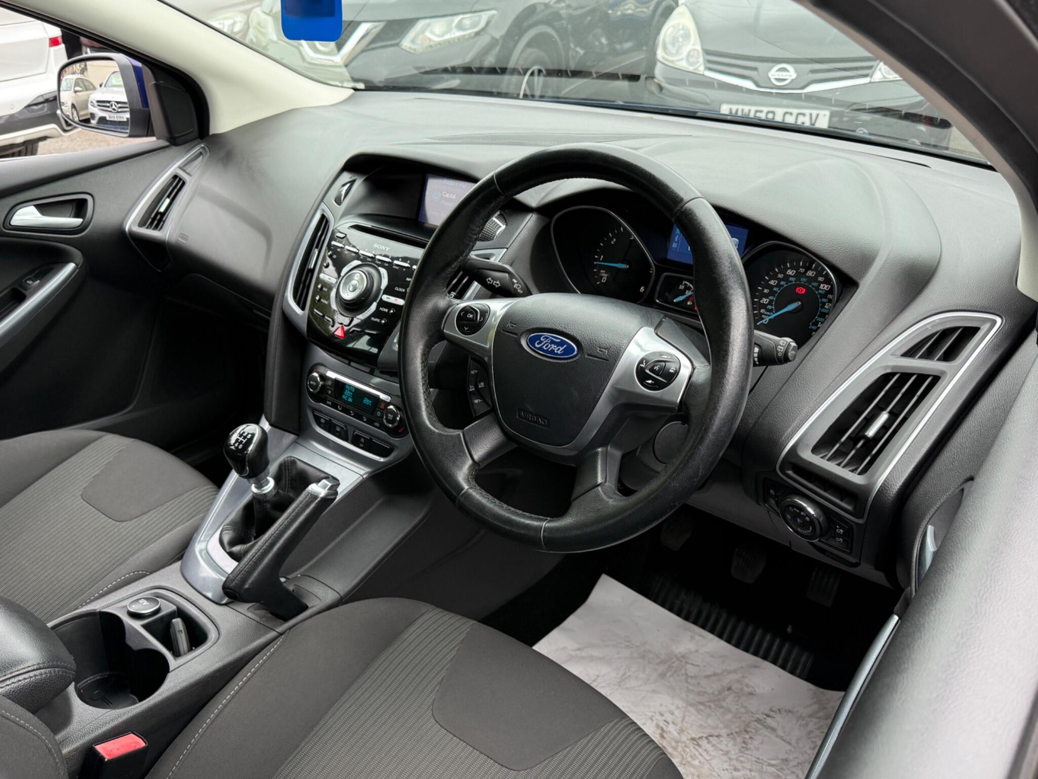 Ford Focus - Image 3