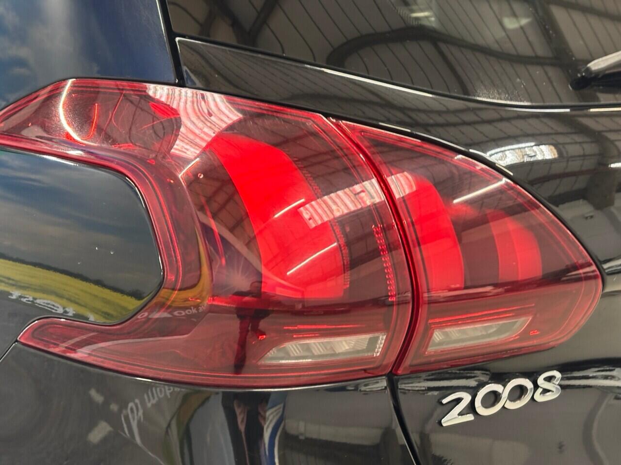 Peugeot 2008 view 52