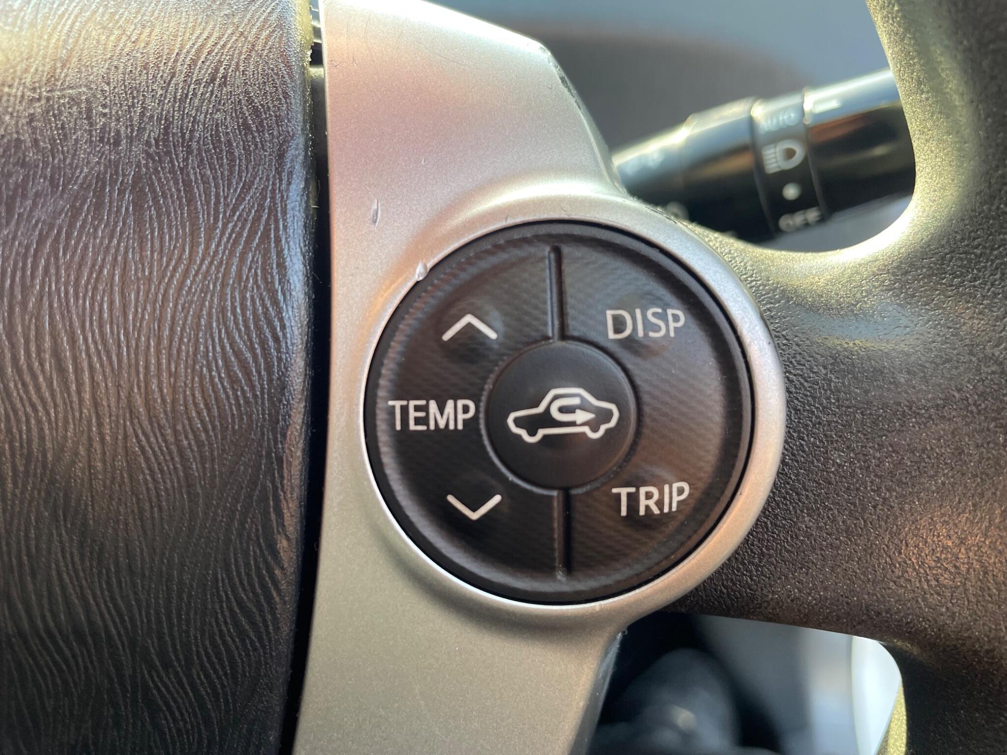 2014 Toyota Prius 1.5 CVT 4dr • 101,741 miles image 36