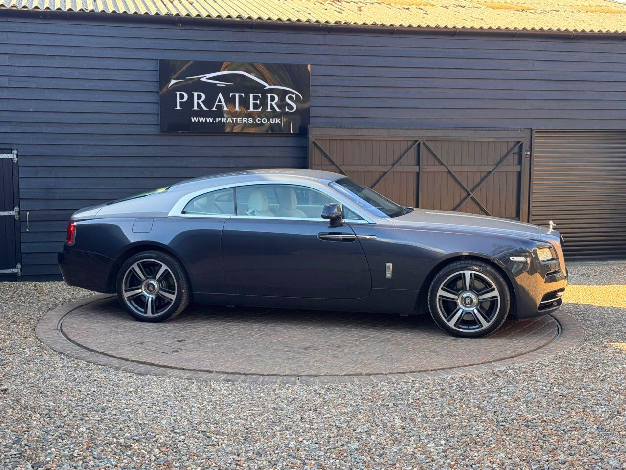 Rolls-Royce Wraith view 7