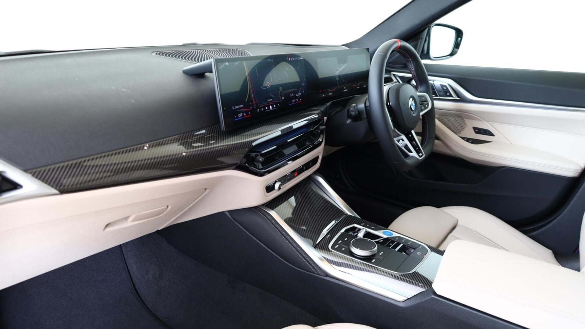 BMW i4 view 7