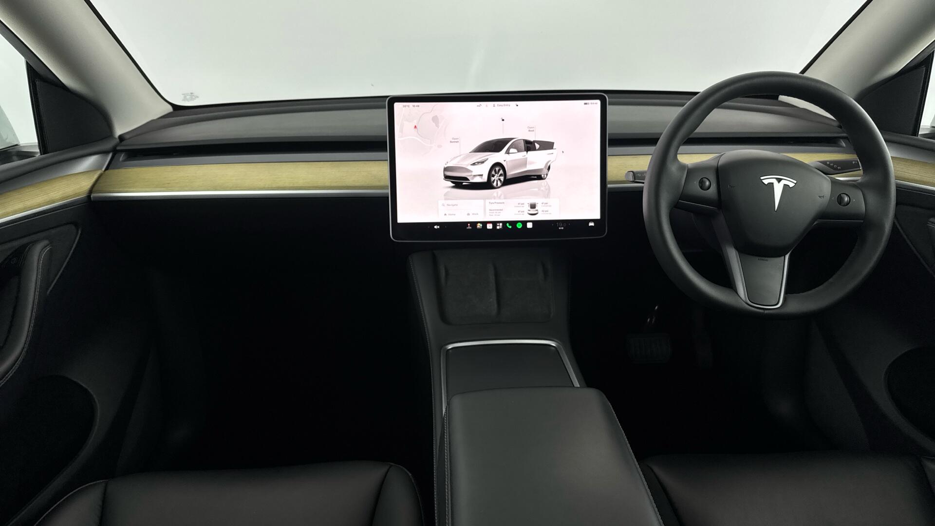 Tesla Model Y view 11