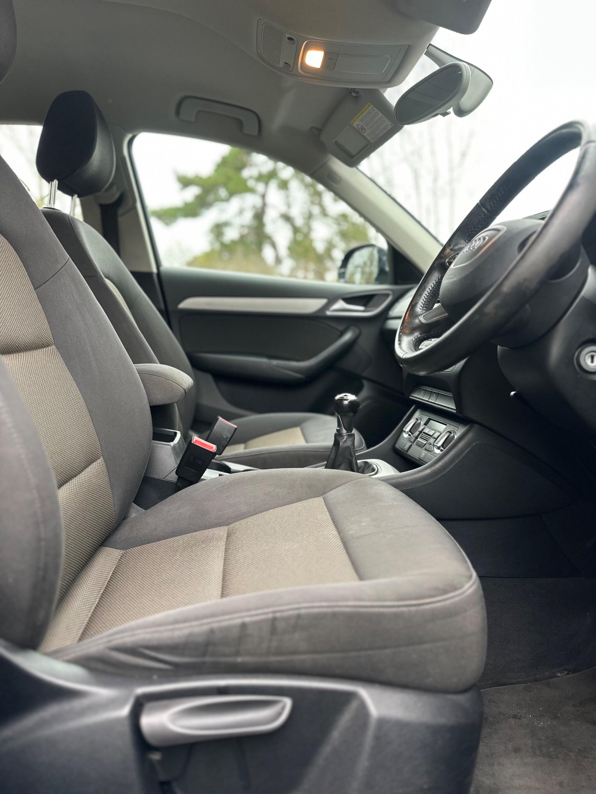 2013 Audi Q3 2.0 TDI SE Euro 5 (s/s) 5dr • 114,000 miles image 18