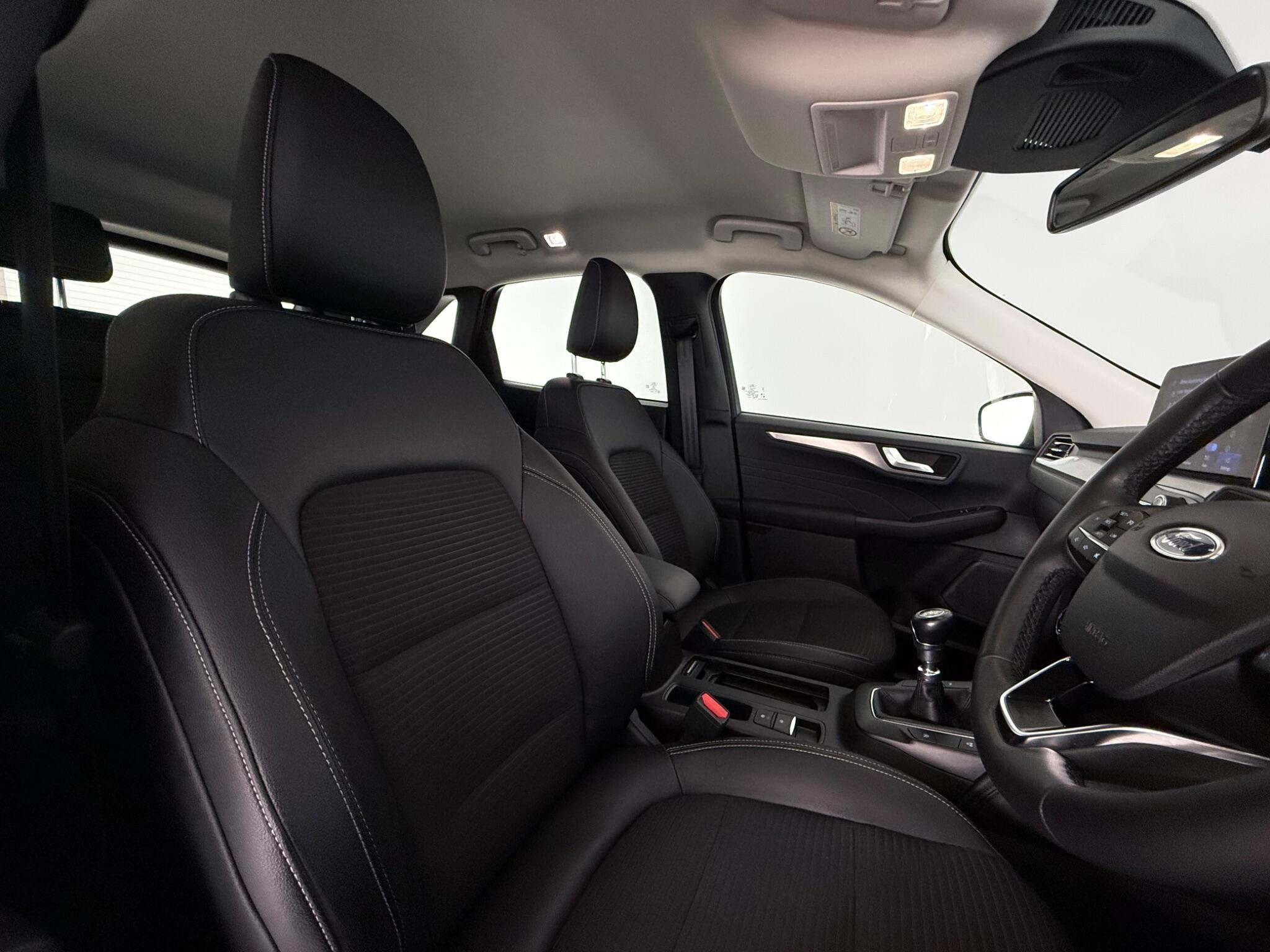 Ford Kuga view 30