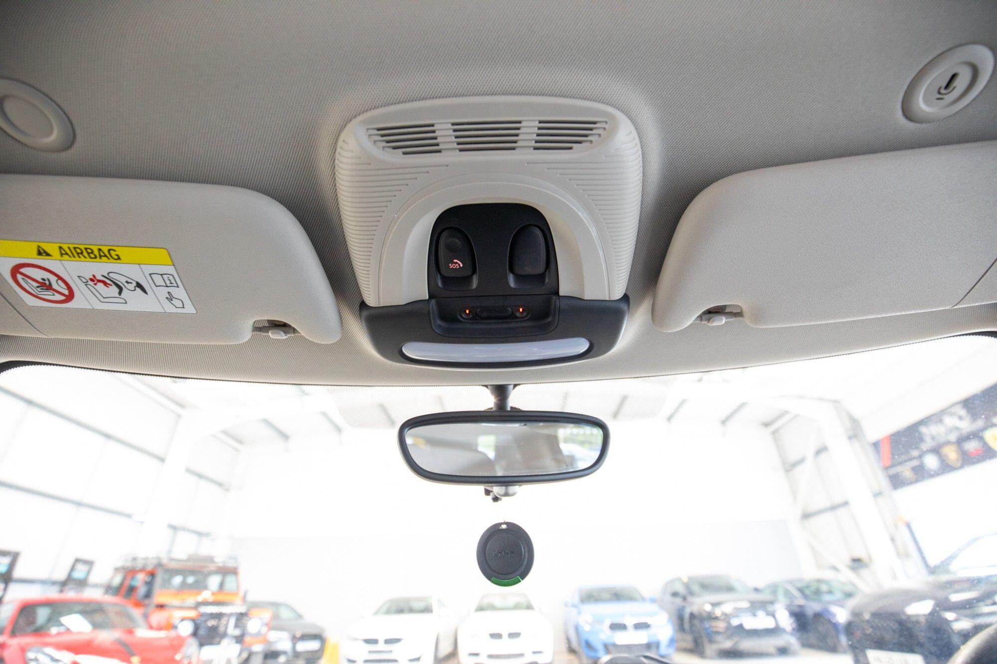 Mini Hatch view 22