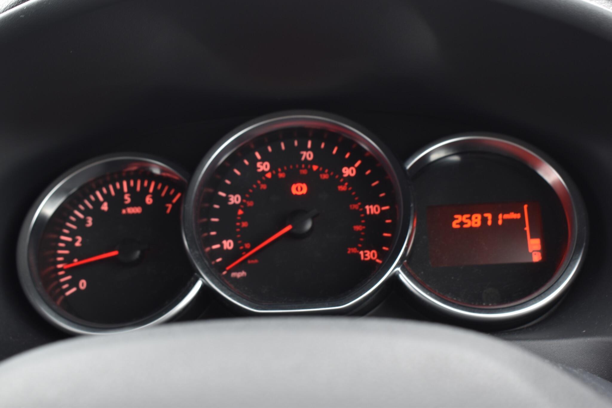 Sandero - 0.9 TCe Comfort Euro 6 (s/s) 5dr - Image 24