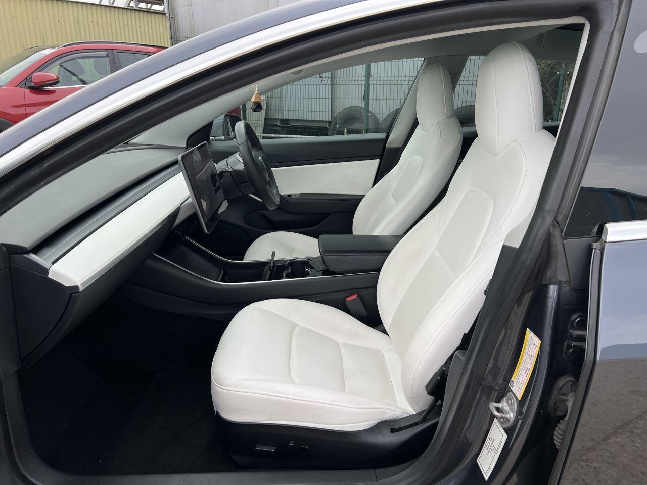 Tesla Model 3 view 25