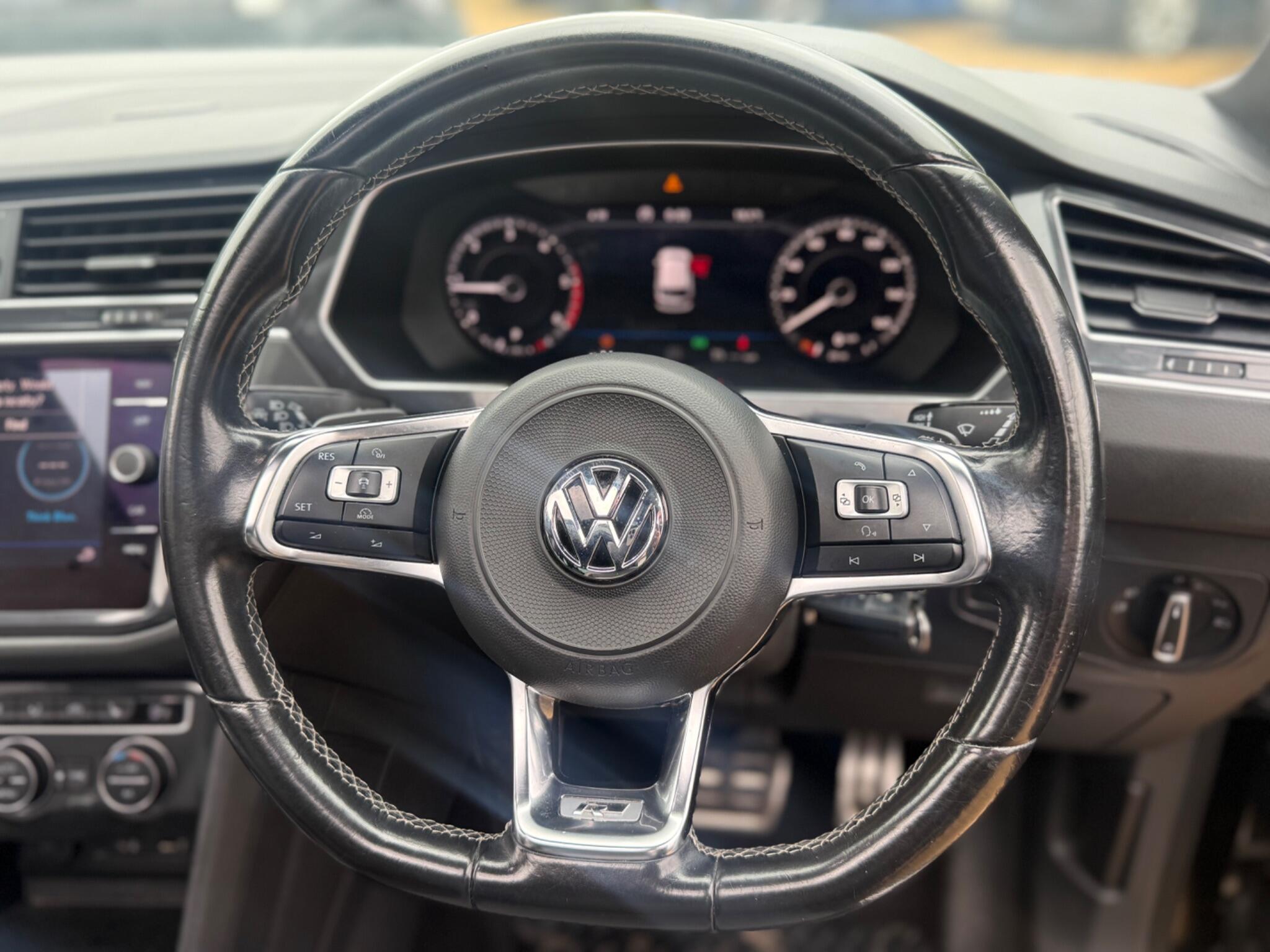 Volkswagen Tiguan view 36