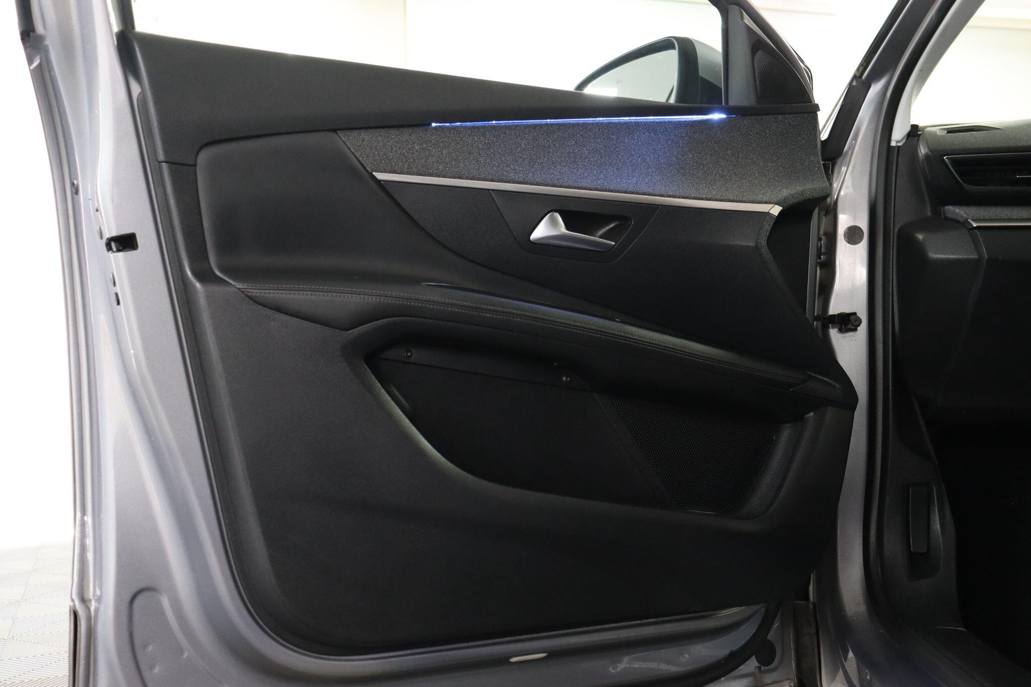 Peugeot 3008 view 44