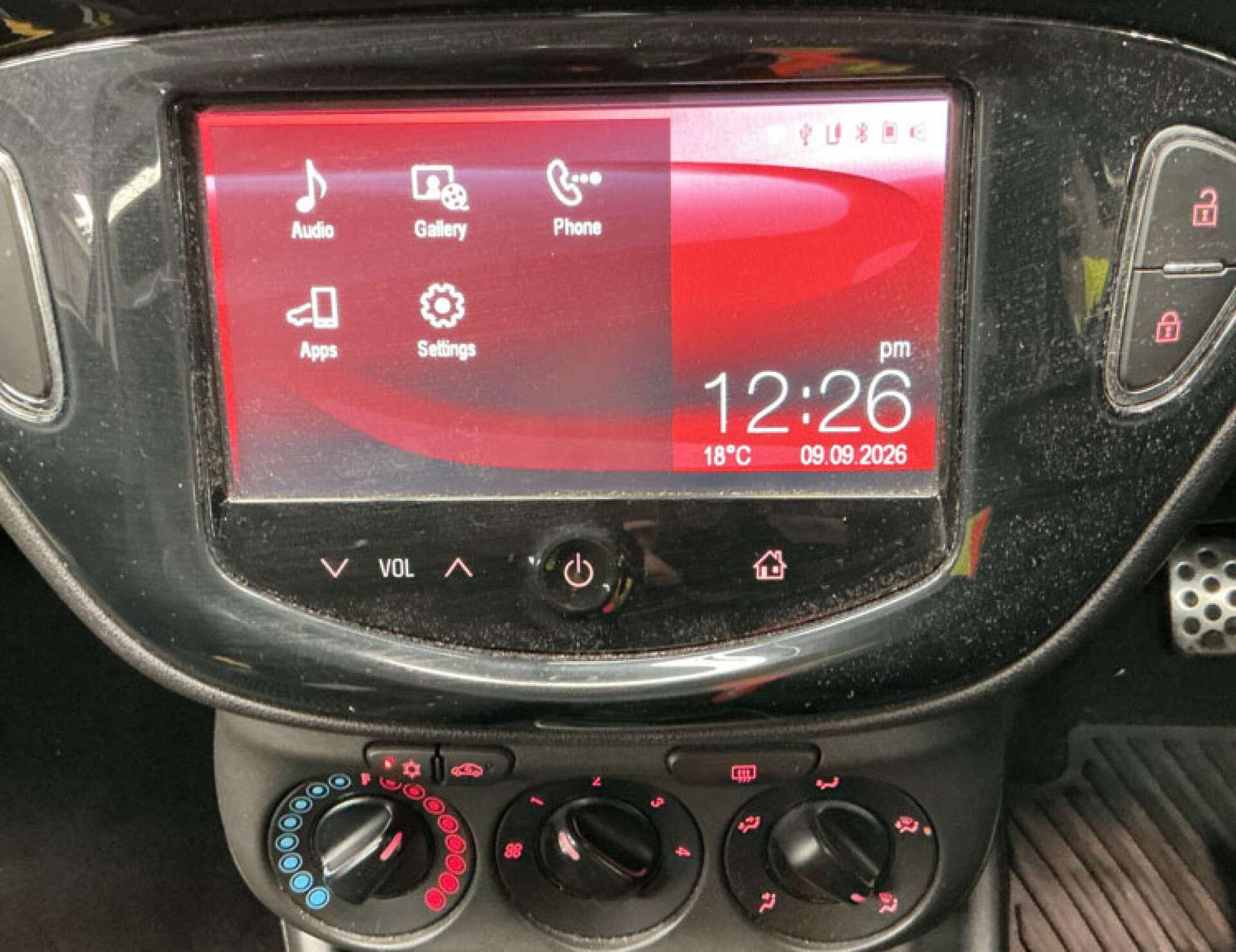 Vauxhall Corsa view 3