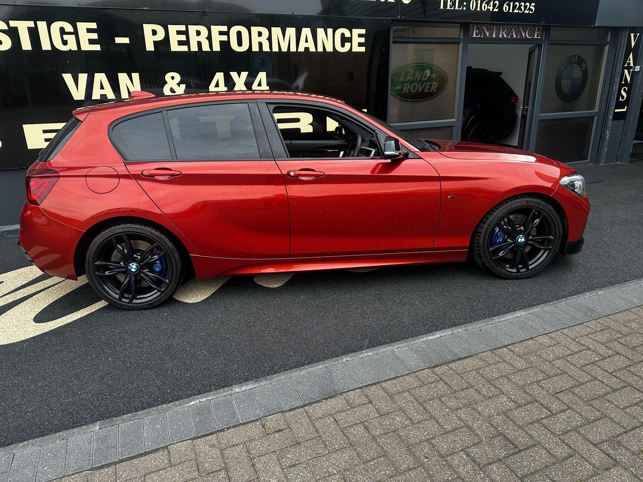 BMW 1 Series view 4