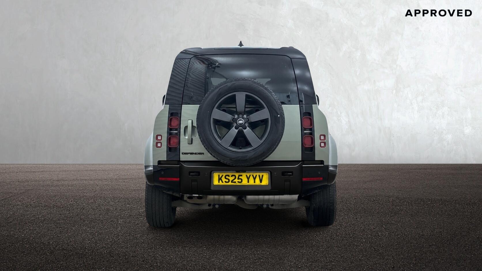 Land Rover Defender view 6