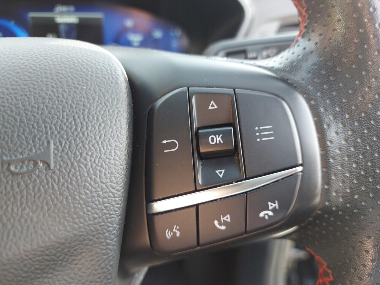 Ford Kuga view 21