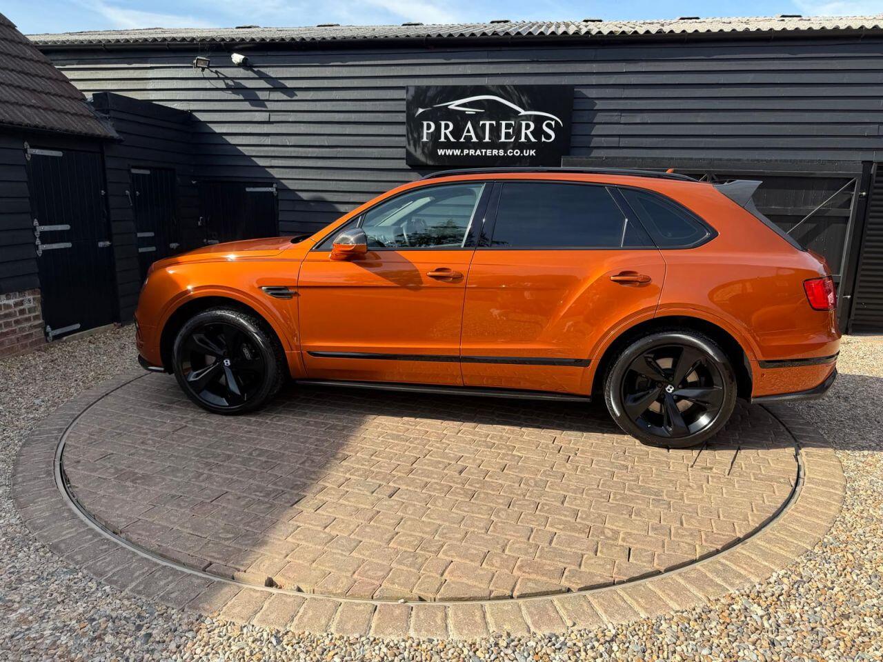 Bentley Bentayga view 43