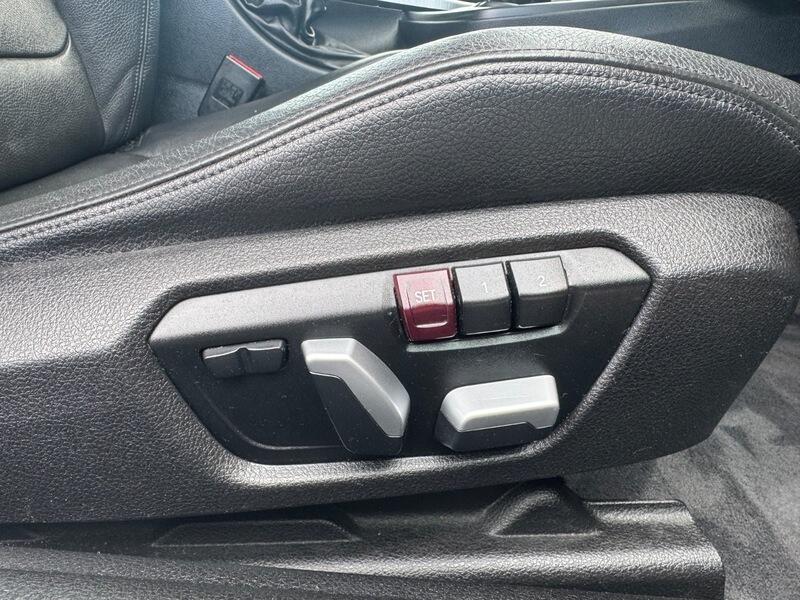 BMW 4 Series view 14