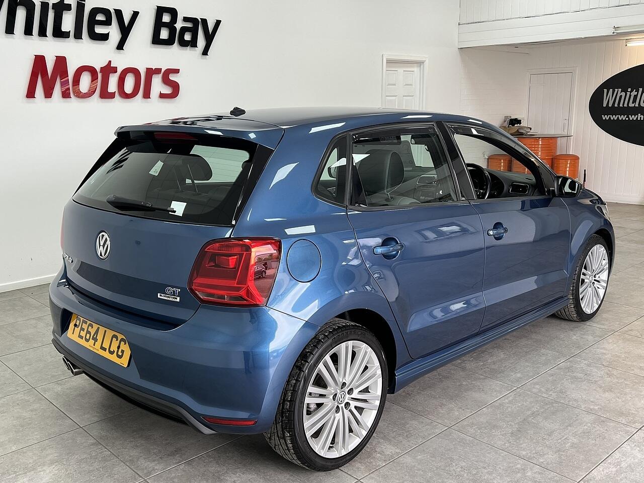 Volkswagen Polo view 3