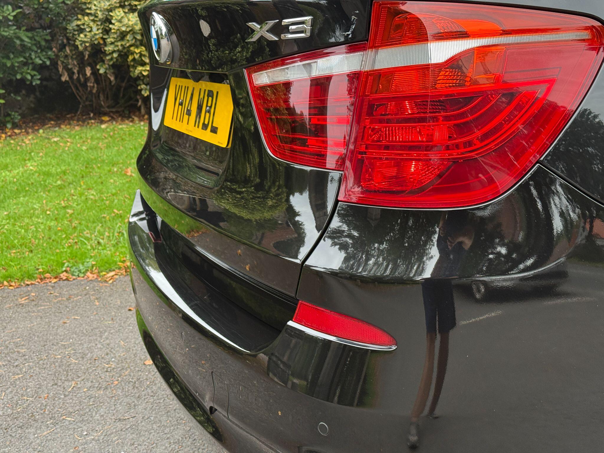 BMW X3 view 18