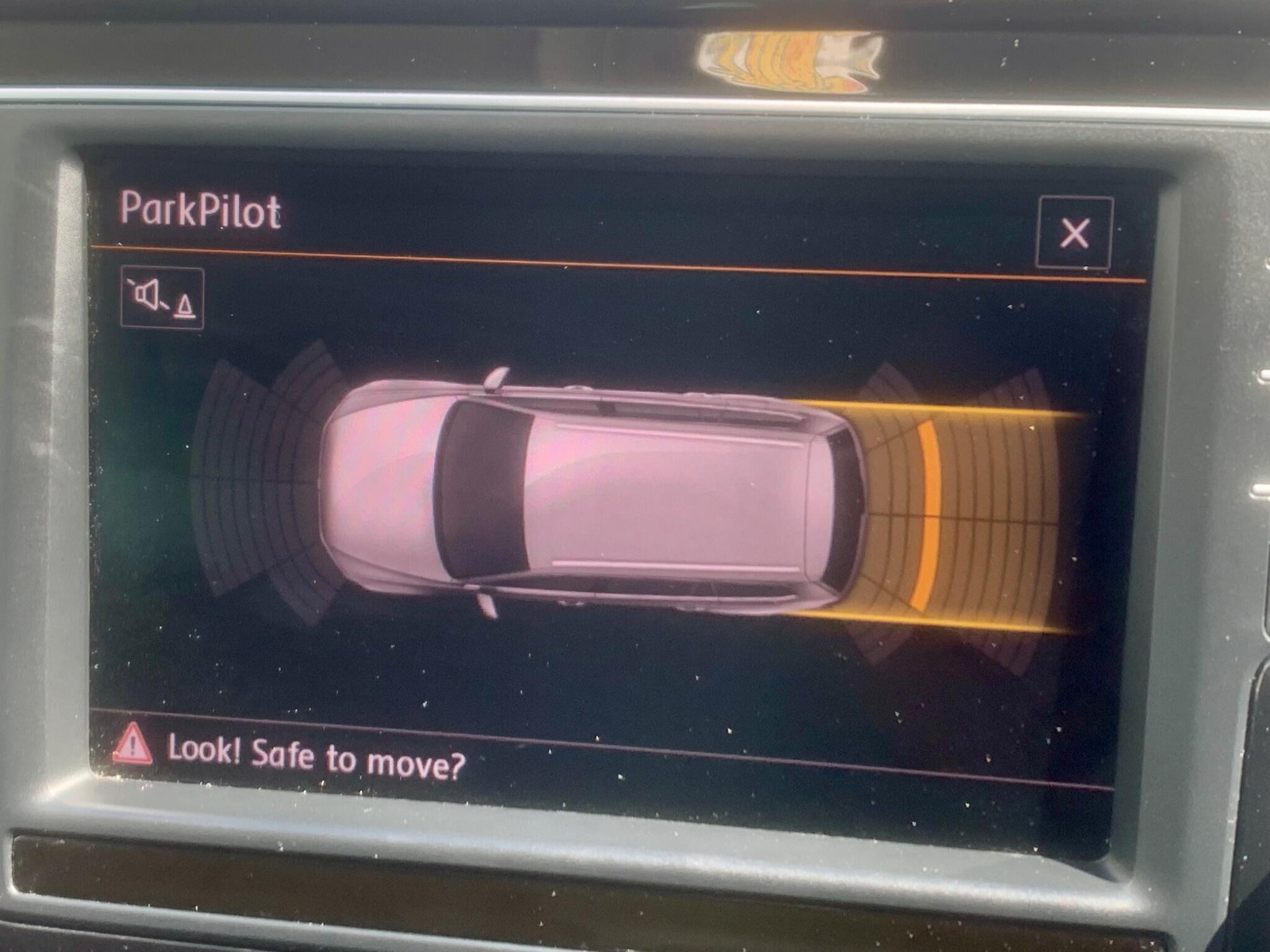Volkswagen Passat view 40