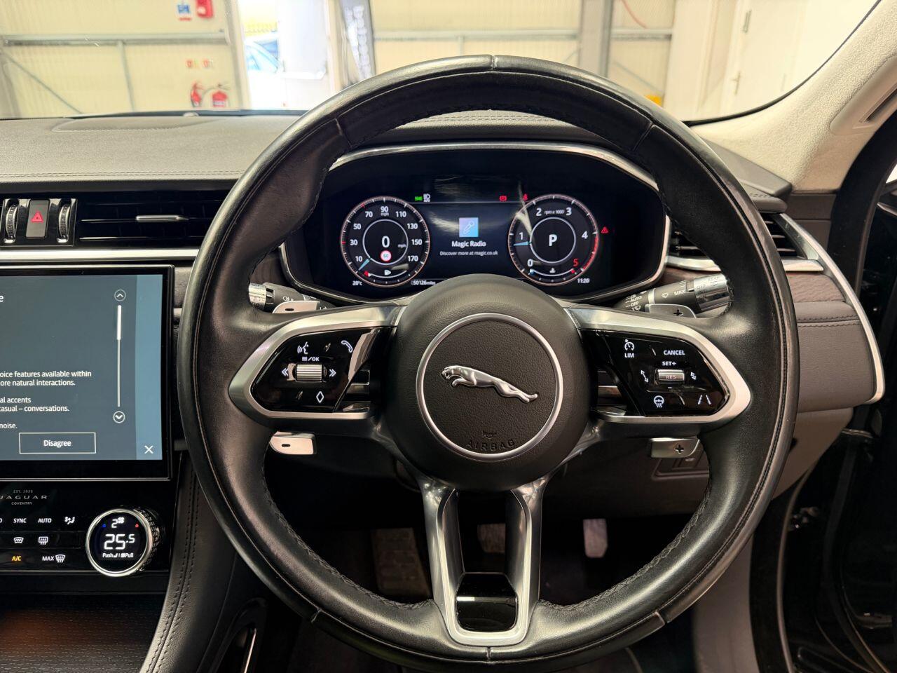 Jaguar F-Pace view 9