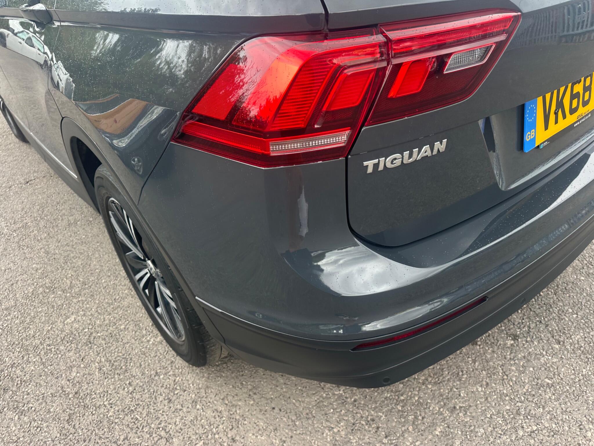 Volkswagen Tiguan view 36