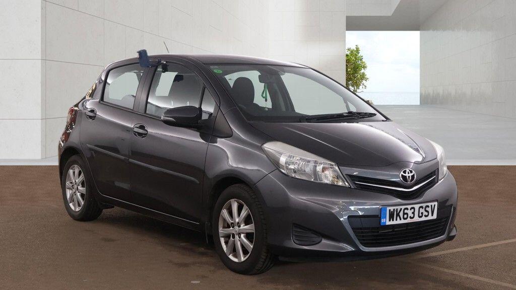 2013 Toyota Yaris in Grey for sale