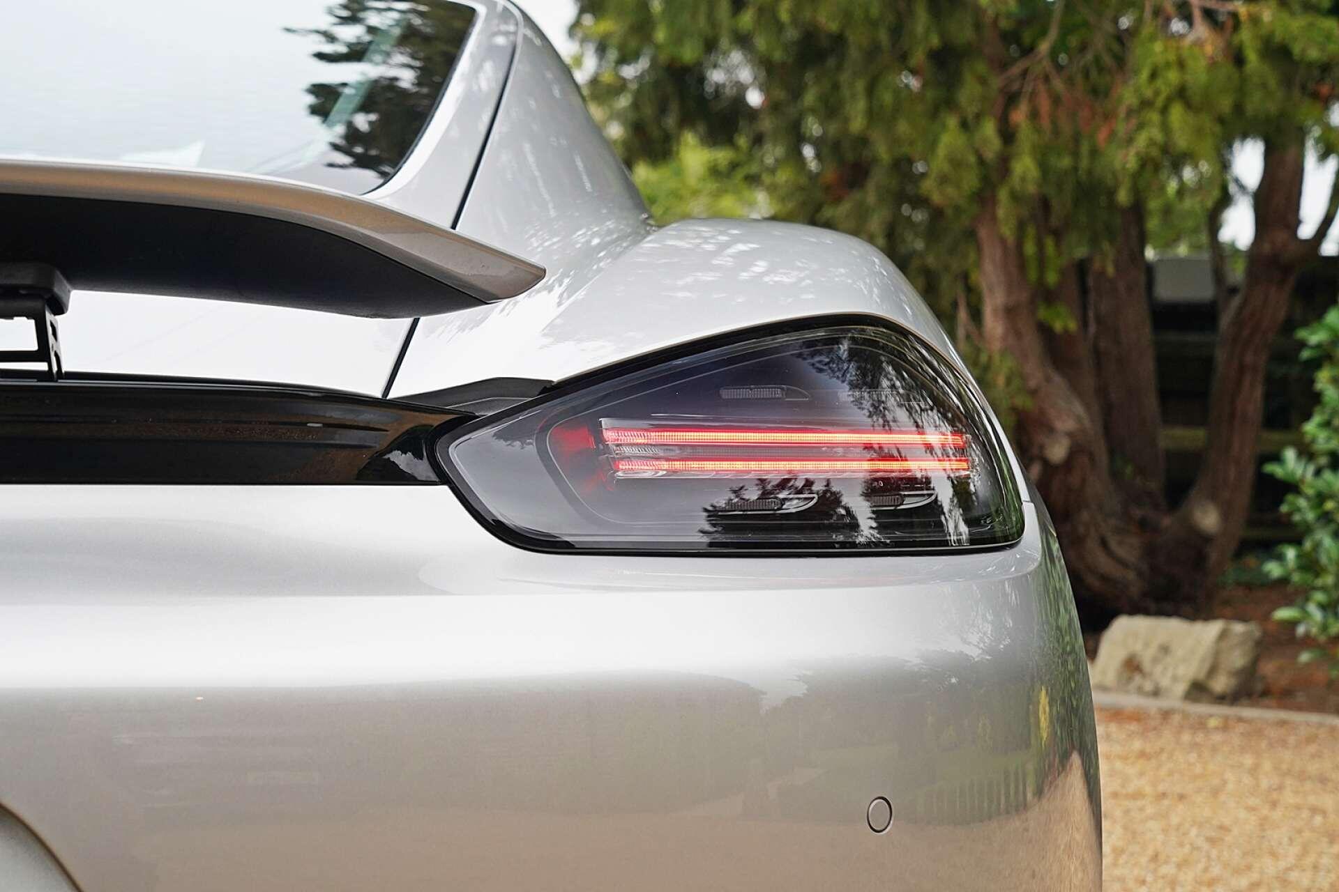 Porsche Cayman view 8