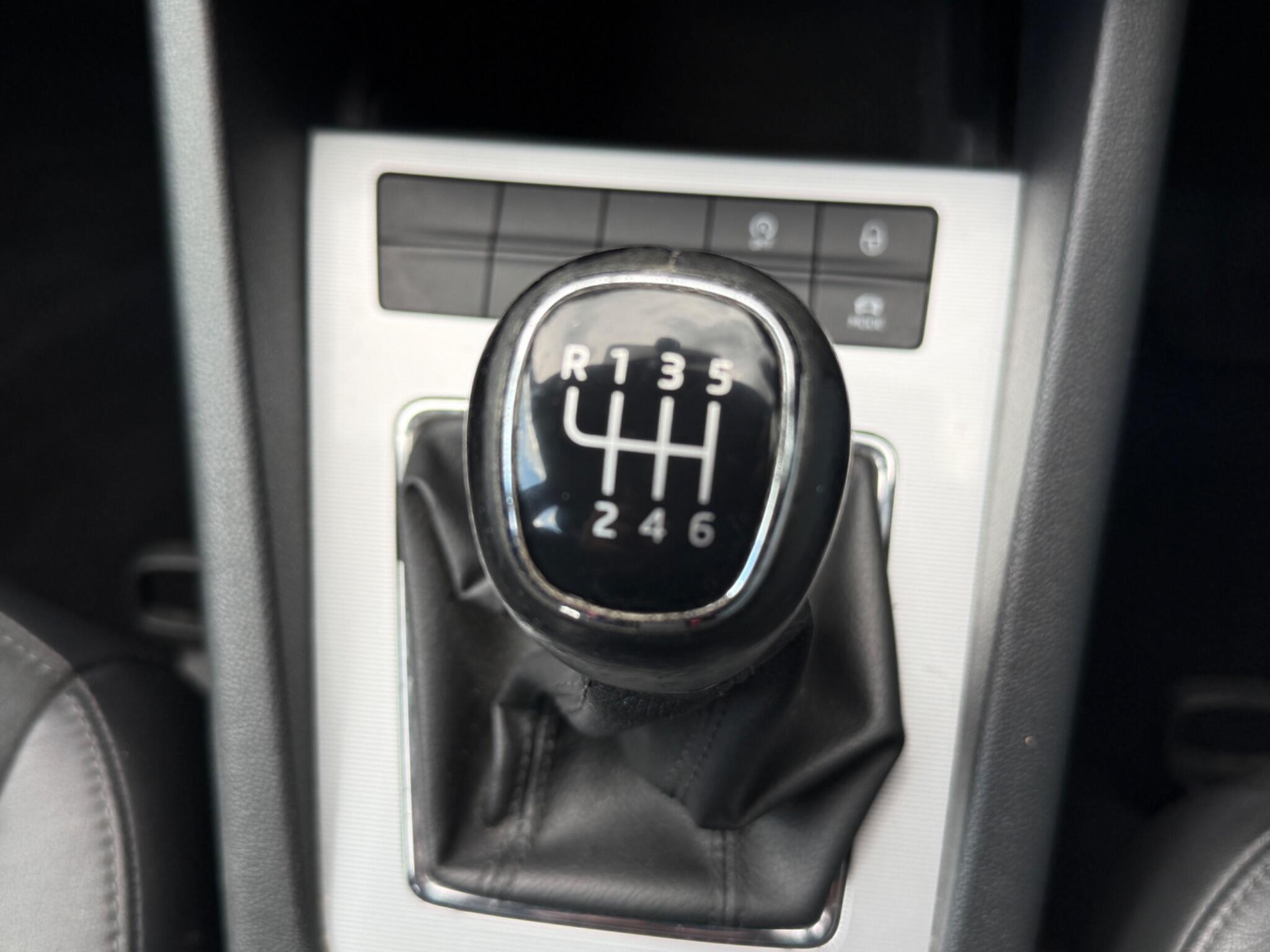 2014 Skoda Octavia image 20