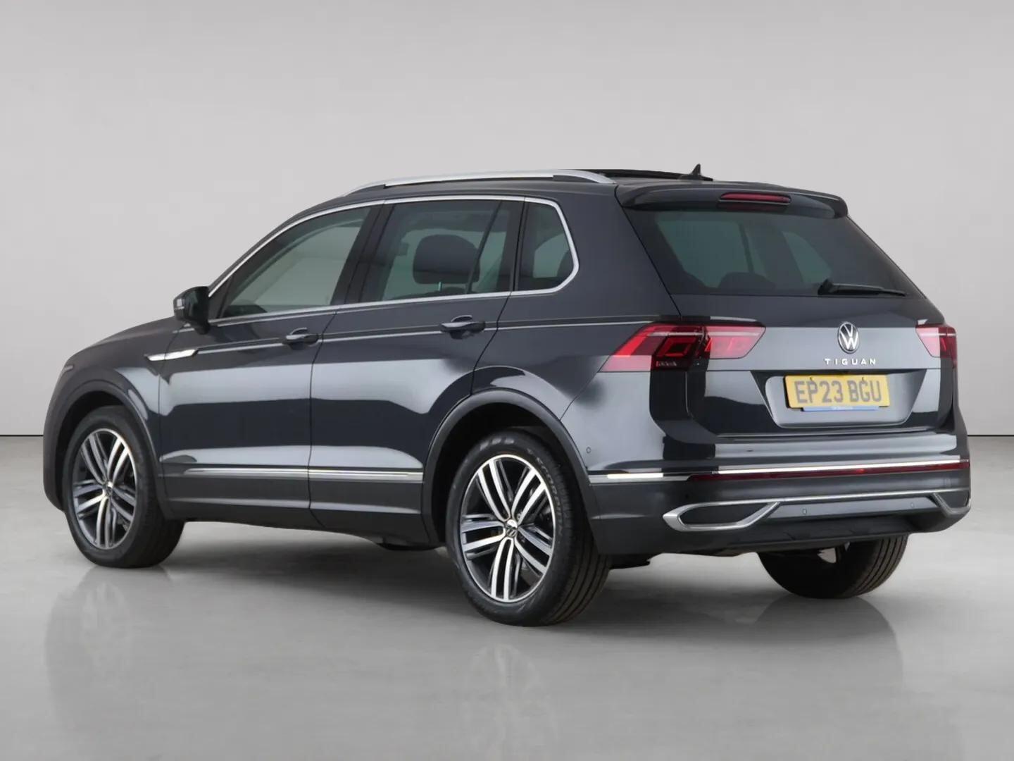 Volkswagen Tiguan view 6