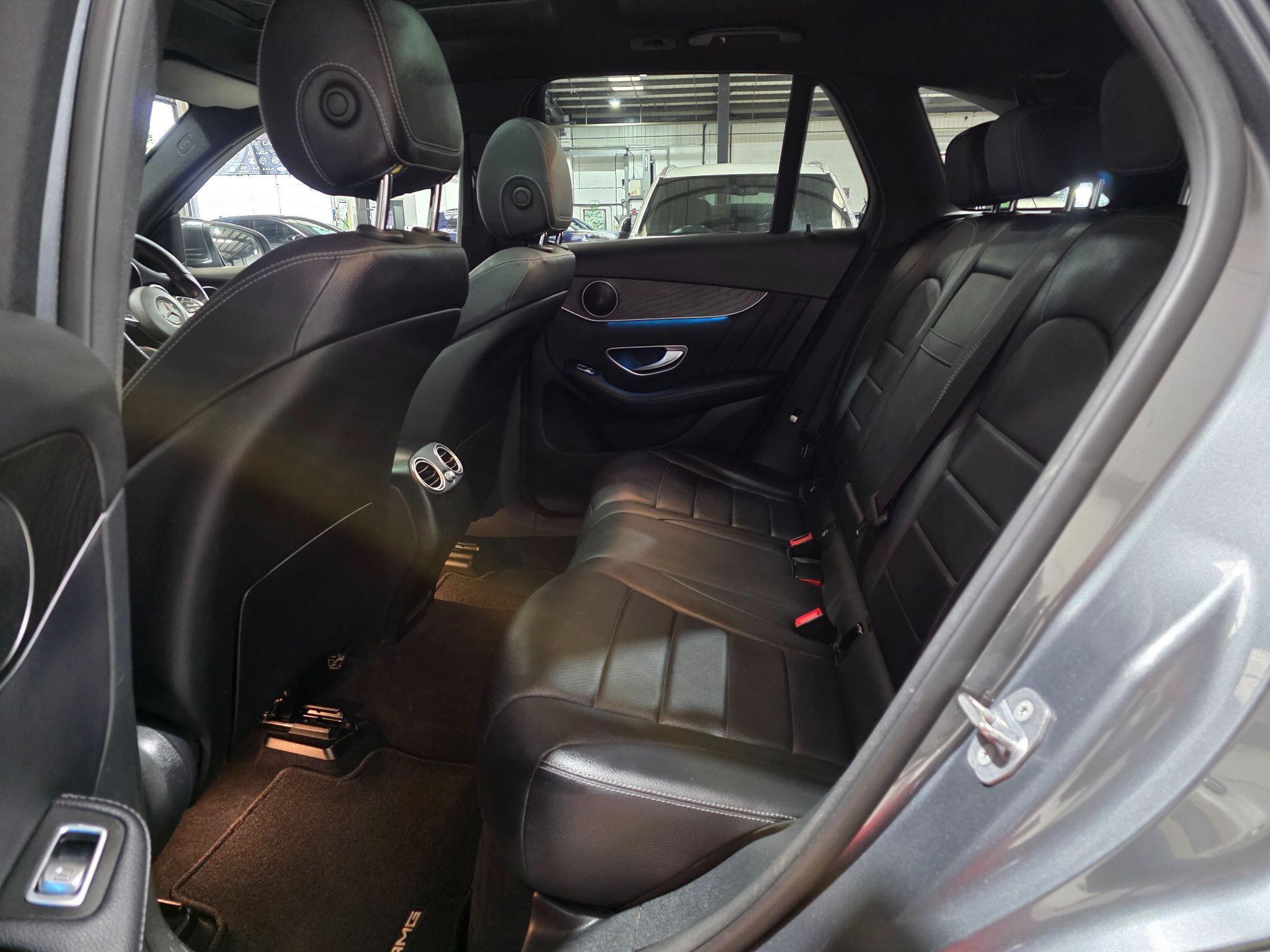 Mercedes-Benz GLC view 24