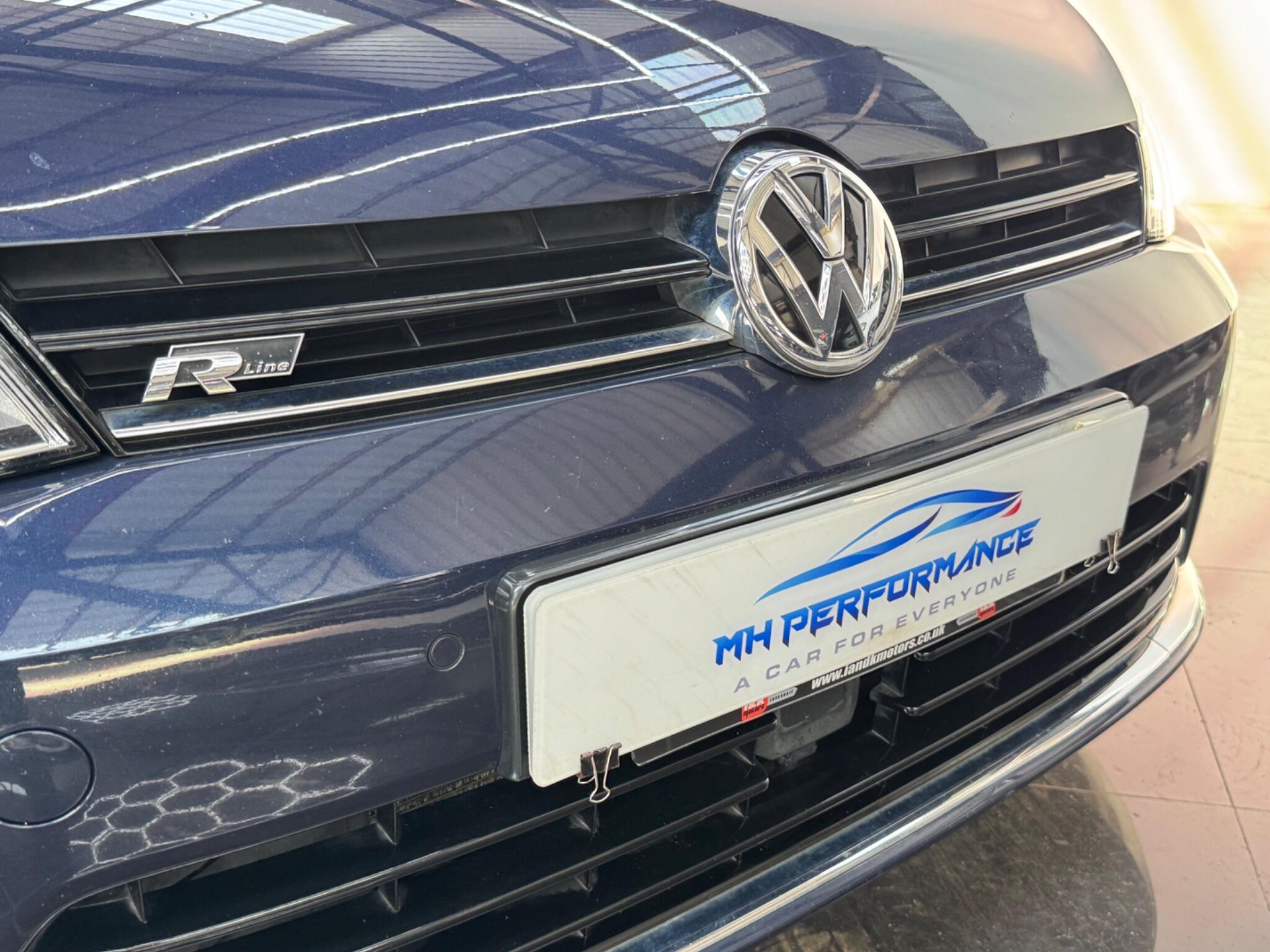 Volkswagen Golf view 33