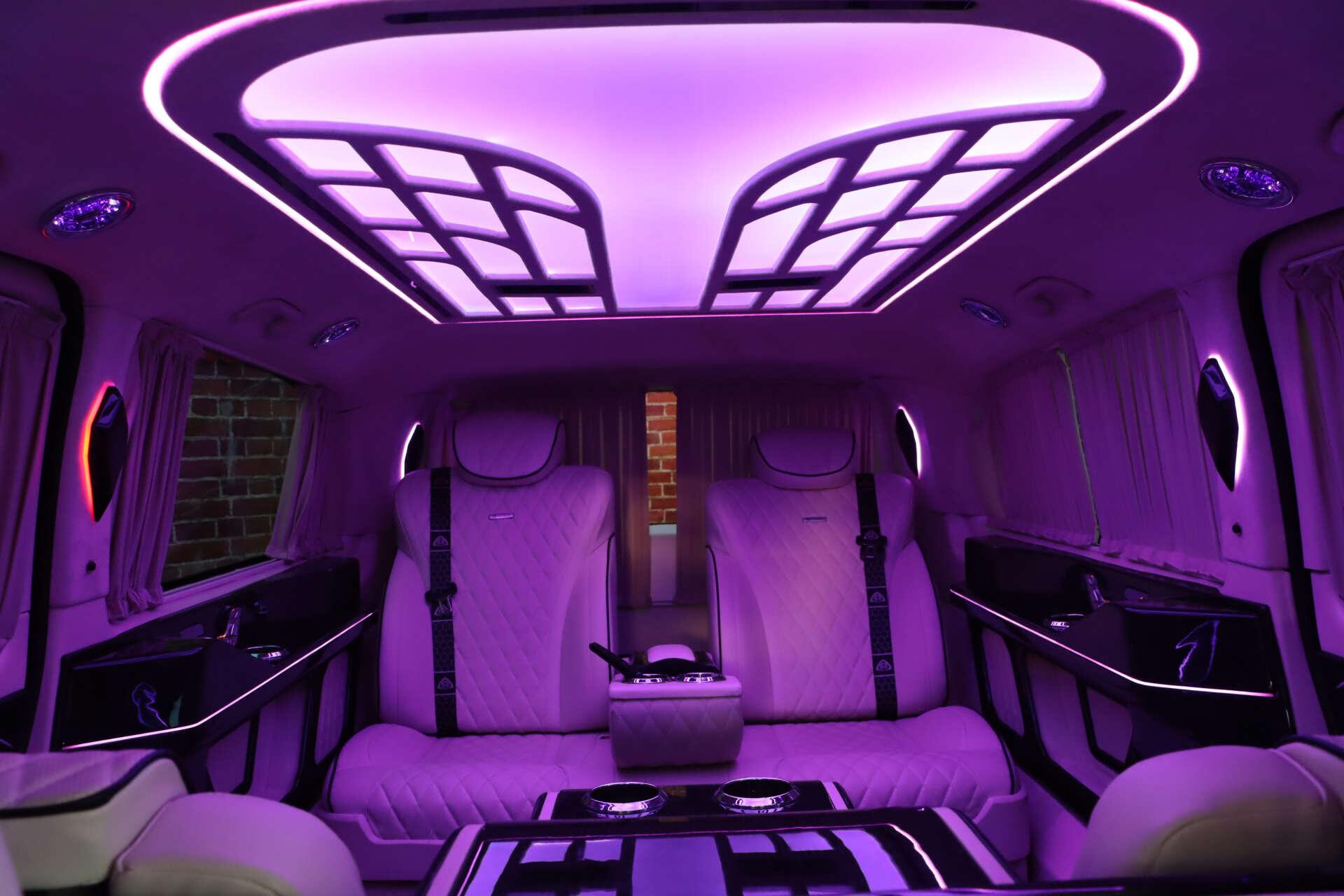 Mercedes-Benz Vito view 2