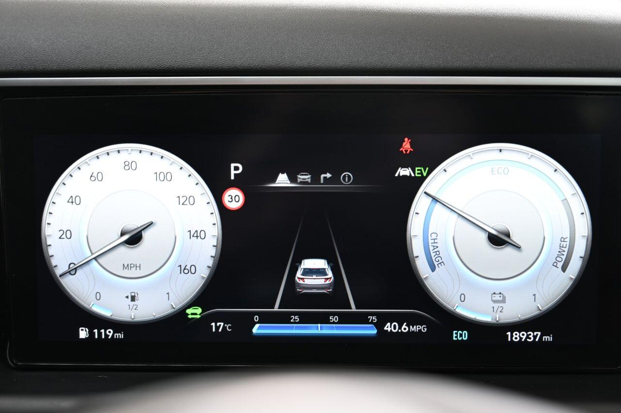Hyundai Tucson view 22