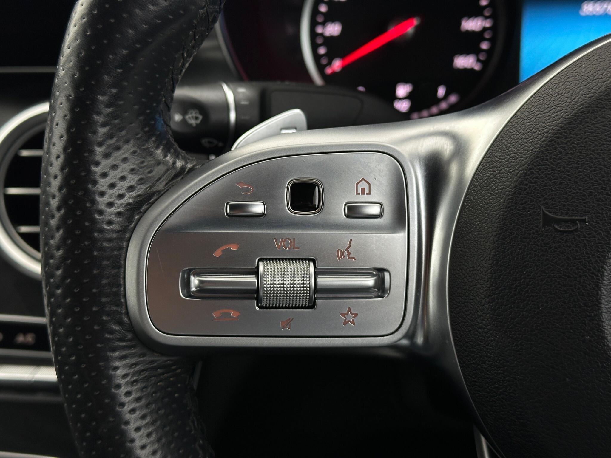 Mercedes-Benz C Class view 15