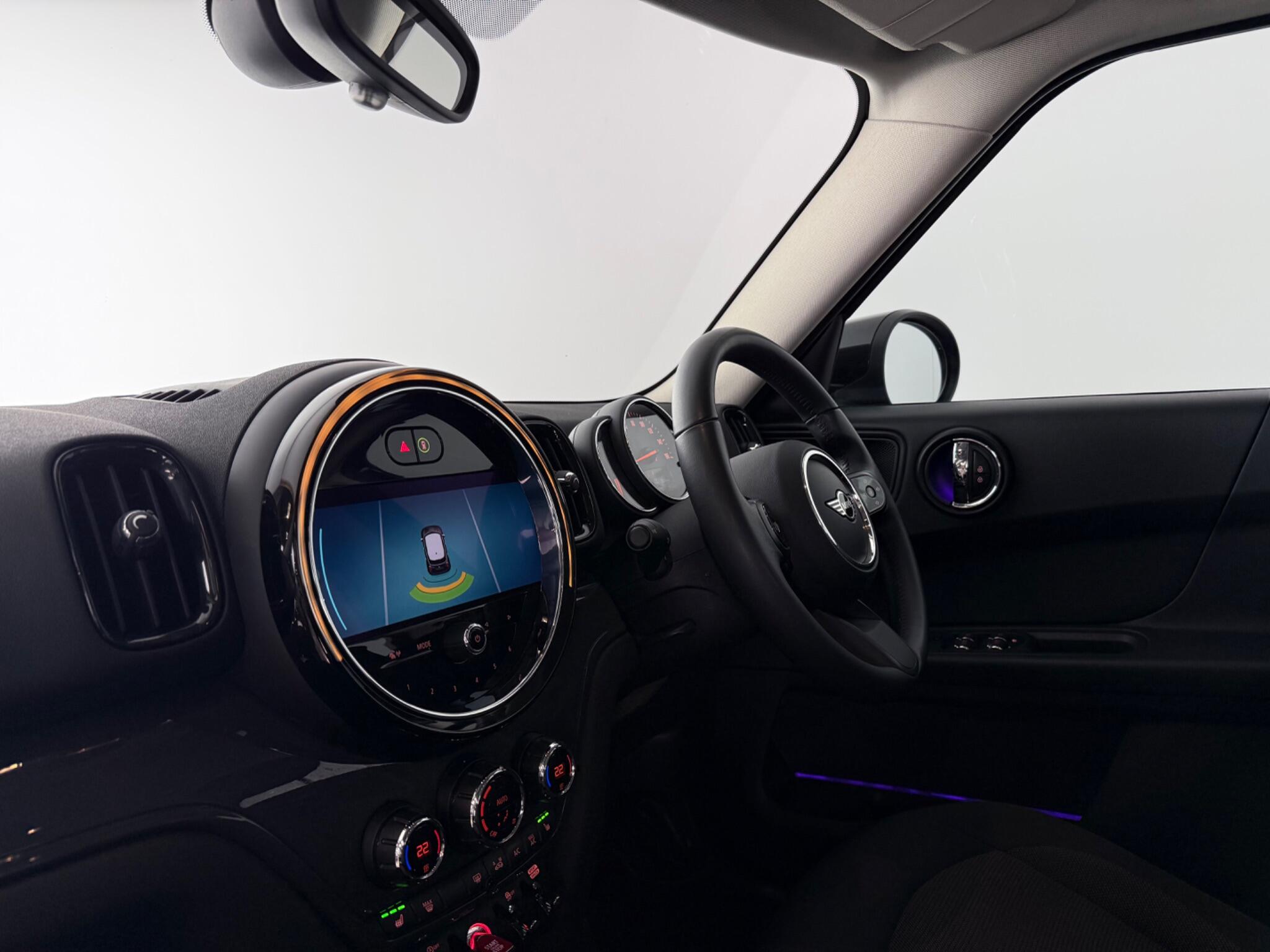 Mini Countryman view 4