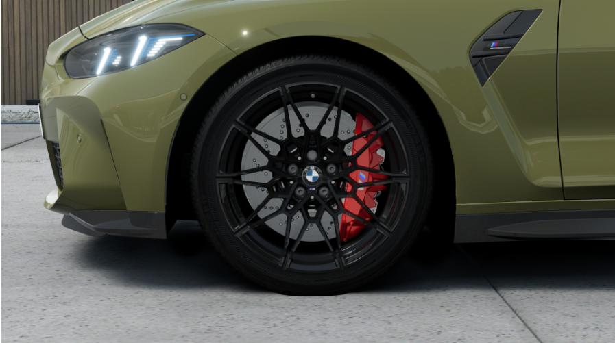 BMW M4 view 6