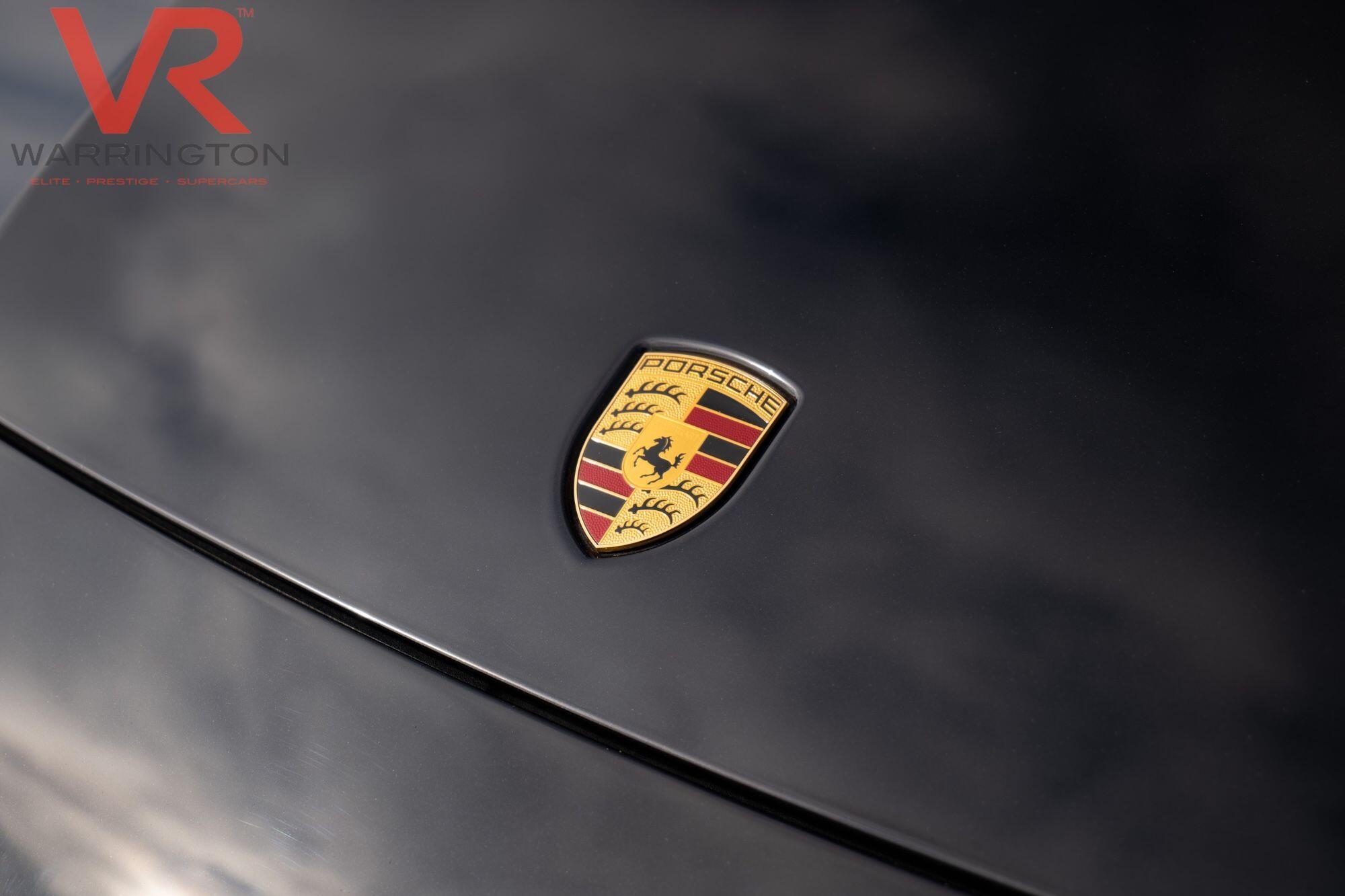 Porsche Panamera view 36
