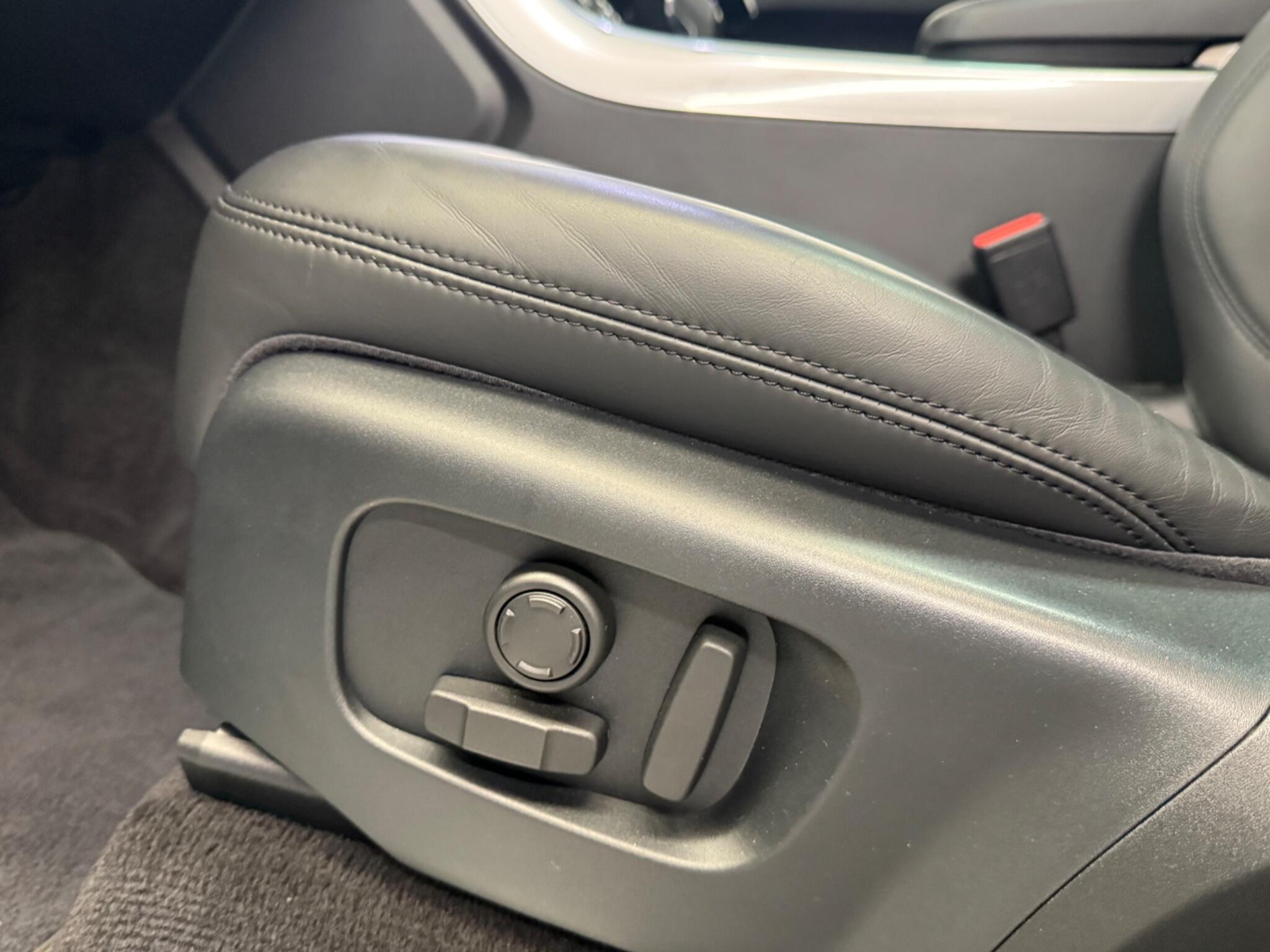 Land Rover Range Rover Sport view 15