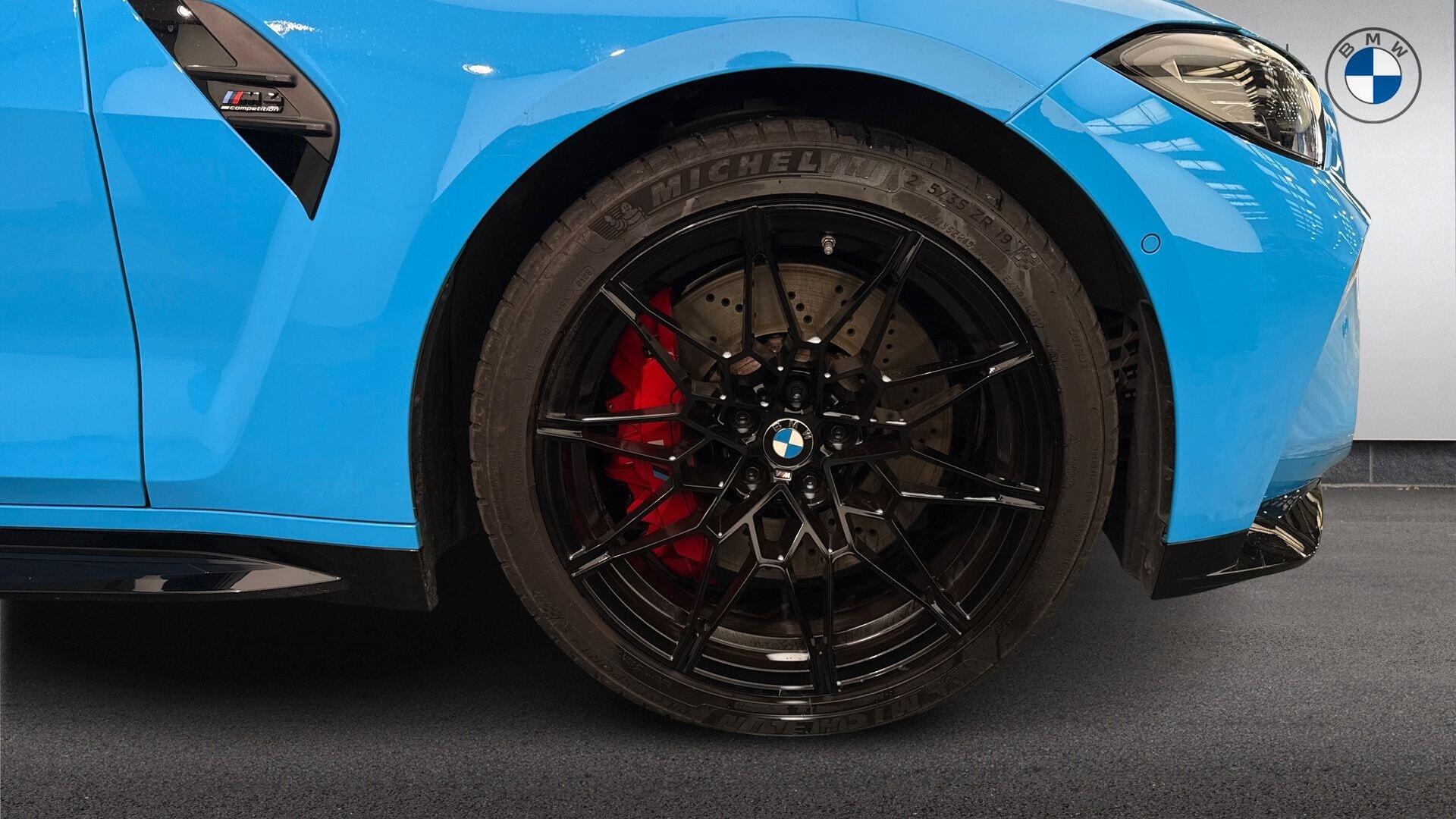 BMW M4 view 14