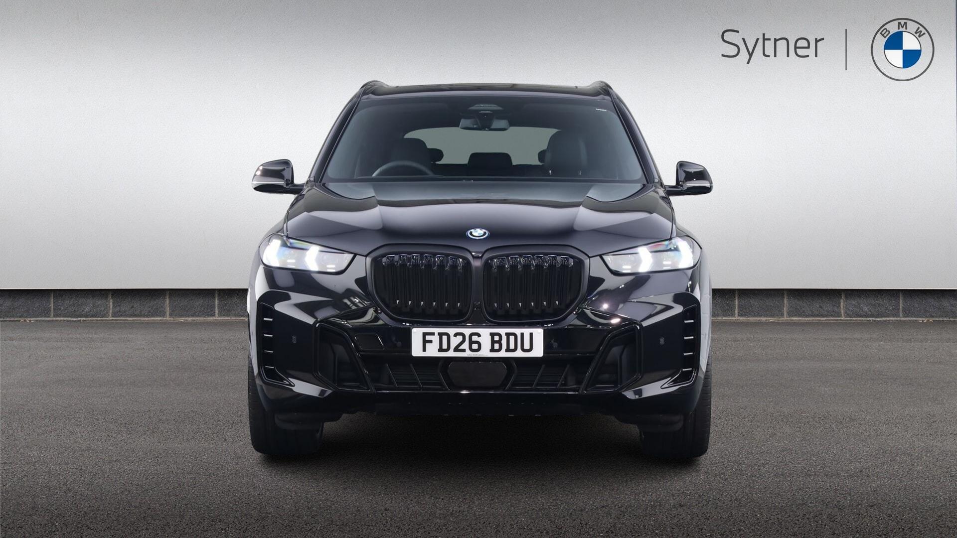 BMW X5 view 16