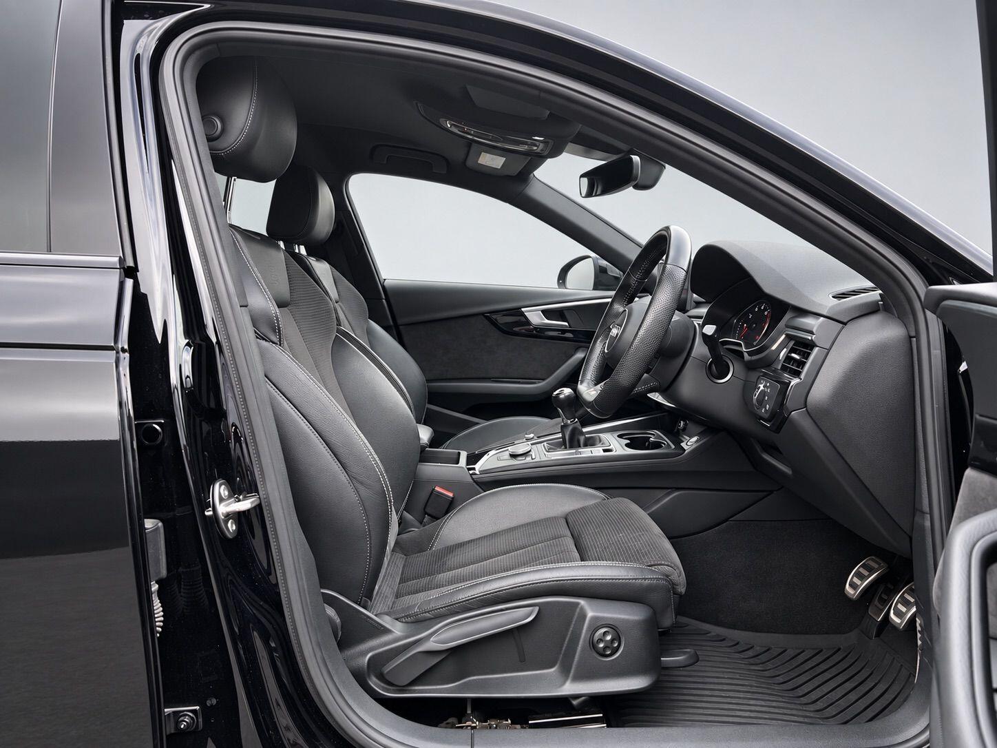 Audi A4 view 17