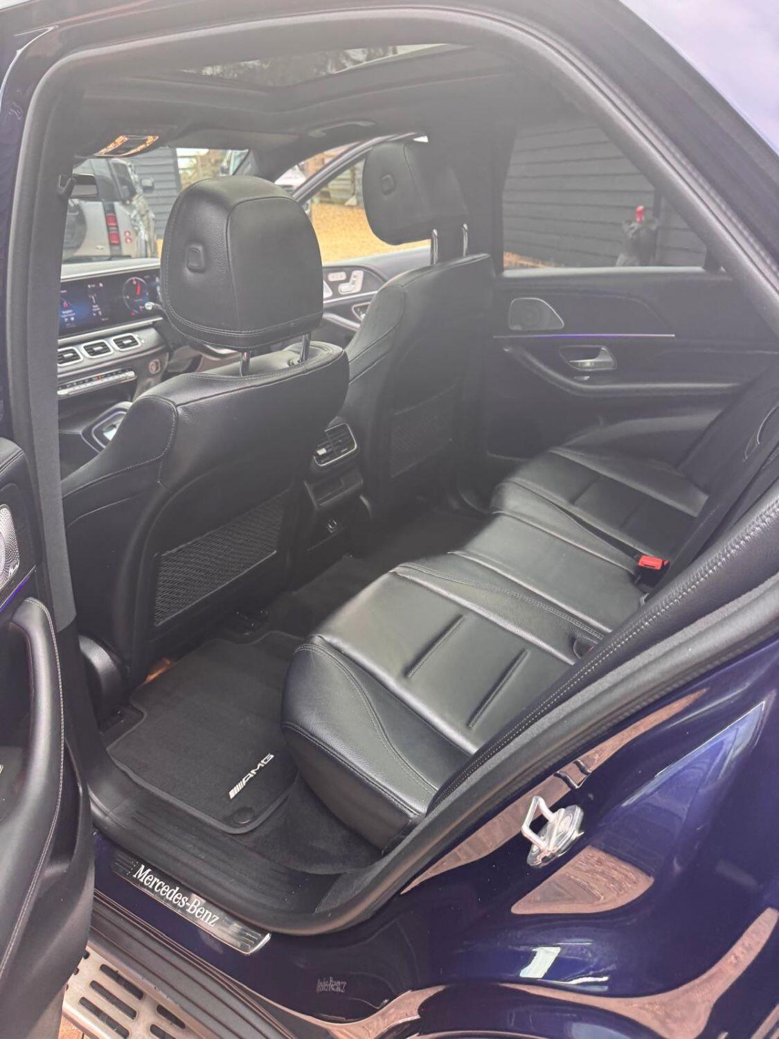 Mercedes-Benz Gle view 17