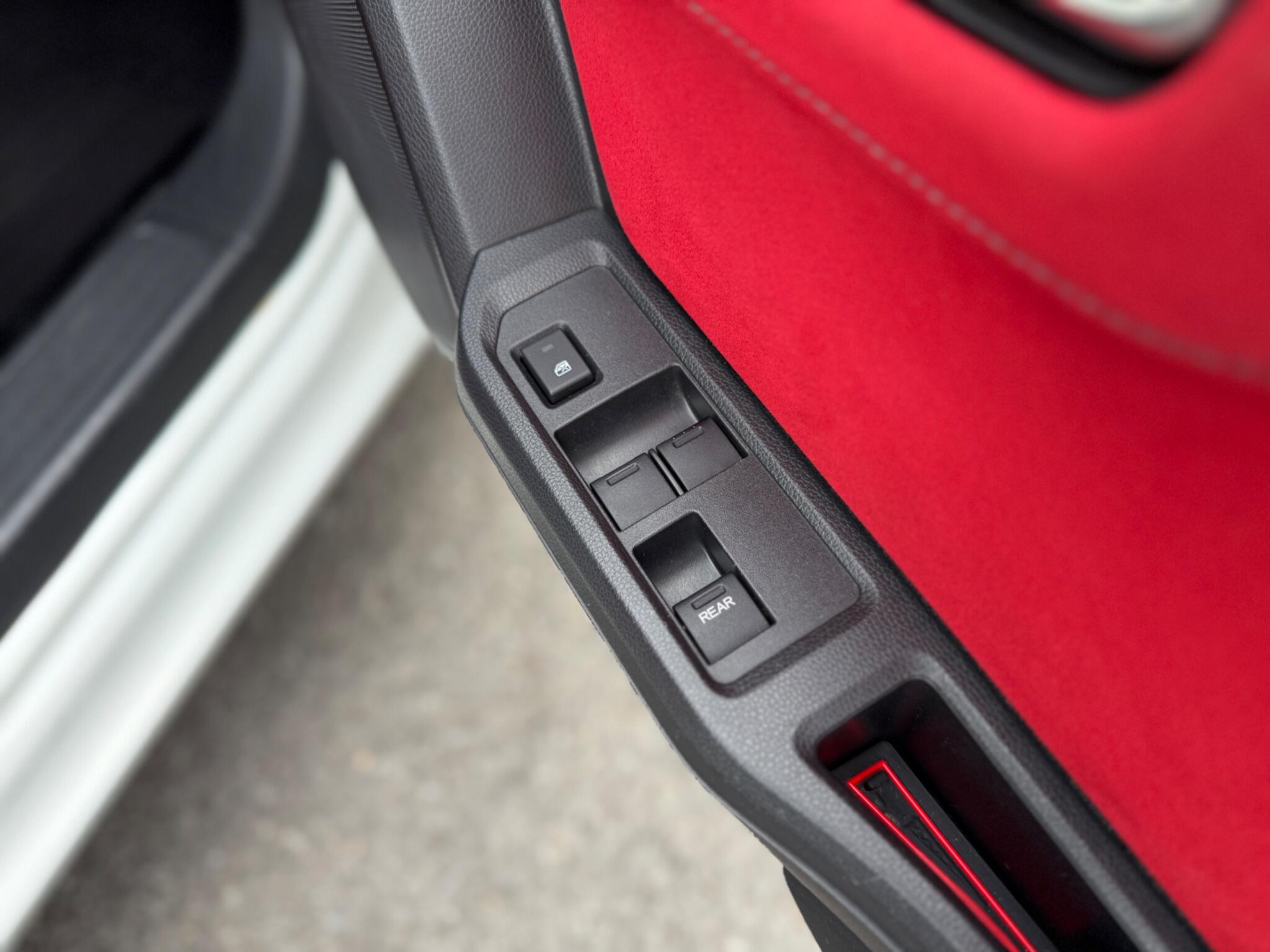 Honda S660 view 45