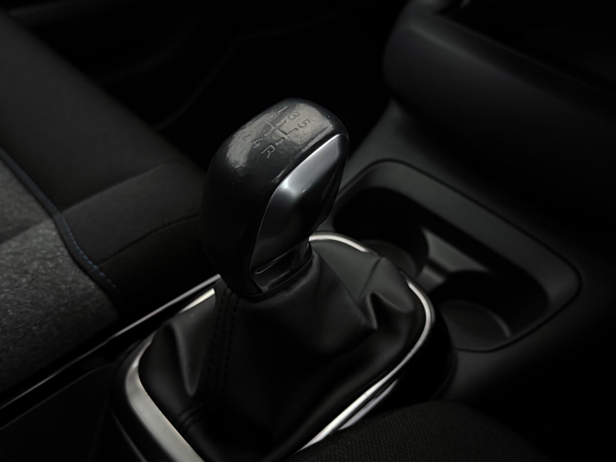 Citroen C4 Cactus view 34